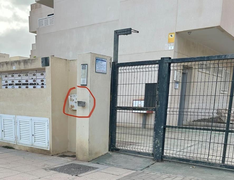 Piso Familiar En El Toyo Apartment Алмерия Екстериор снимка